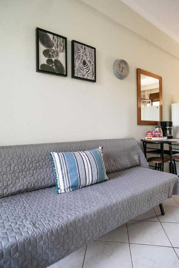 Roa Seaside Apartments Vergia Екстериор снимка